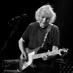 01_Albert_Lee